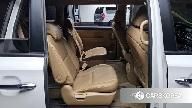 Kia The New Carnival 2018 Белый из Кореи, фото 2