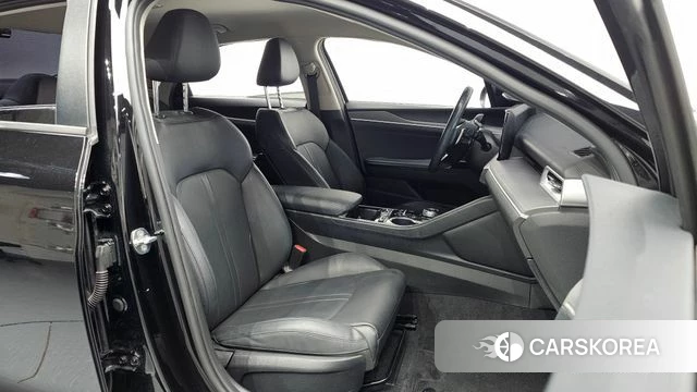 Kia K5 3rd generation 2021 Черный из Кореи, фото 2