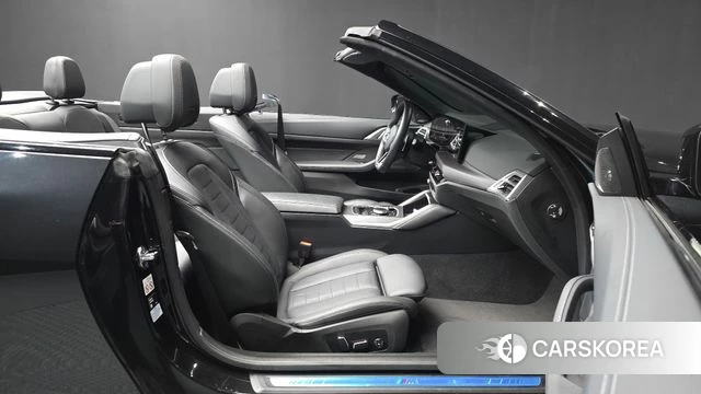 BMW 4 Series (G22) 2025 Черный из Кореи, фото 2