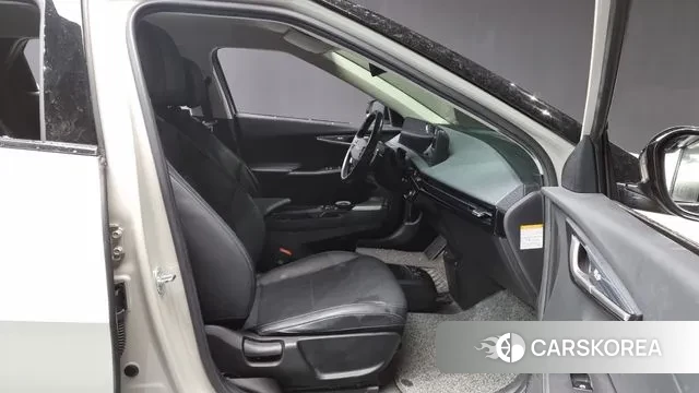 Kia EV6 2022 Жемчужный цвет из Кореи, фото 2