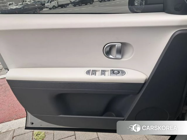 Hyundai Ionic 5 2022 Серебристо-серый из Кореи, фото 2