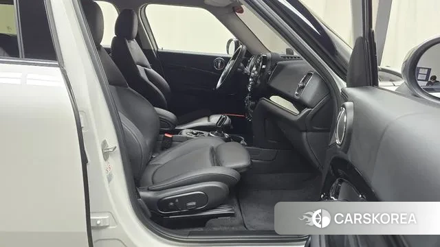 Mini Cooper Countryman 2023 Белый из Кореи, фото 2