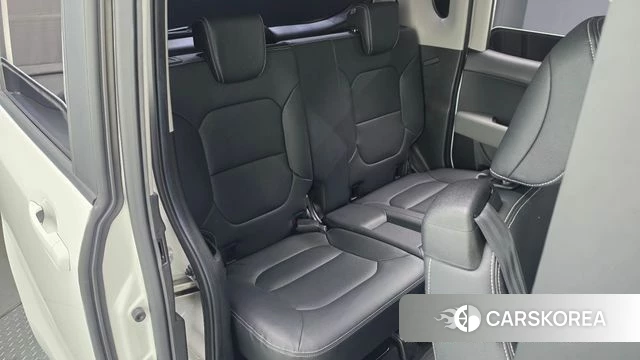 Kia The New Kia Ray EV 2023 Белый из Кореи, фото 2