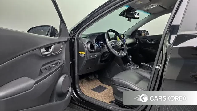 Hyundai Kona 2019 Черный из Кореи, фото 2