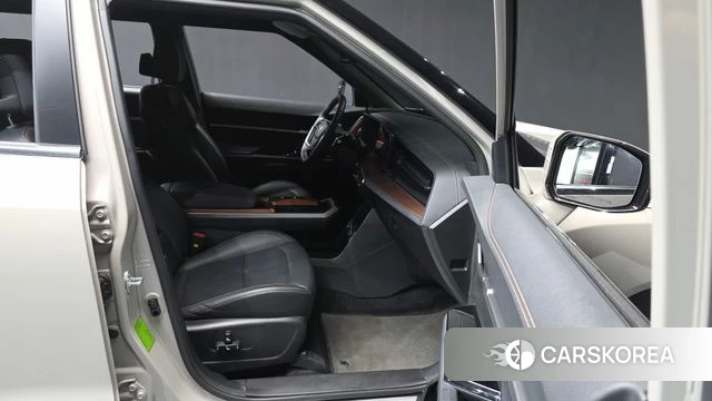 Ssangyong The New Torres 2024 Песочный из Кореи, фото 2