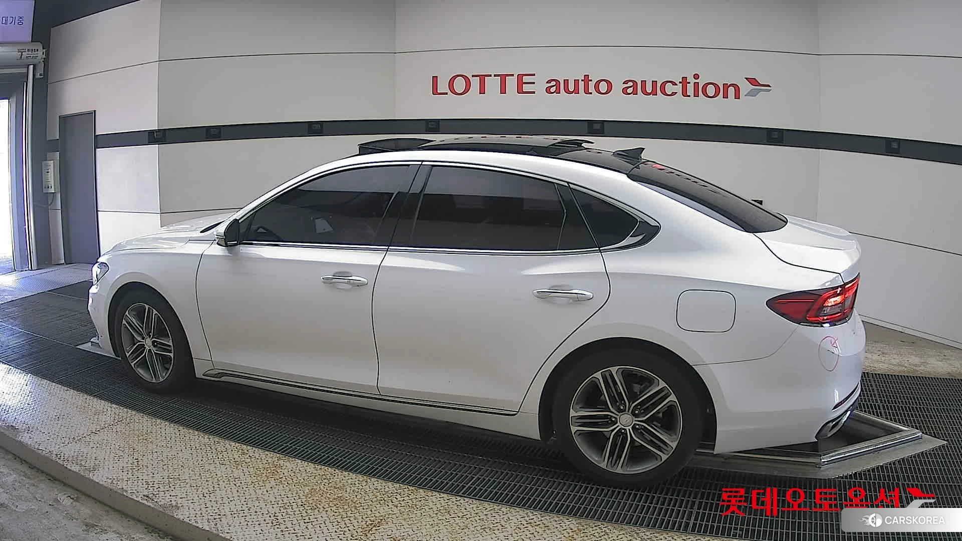Hyundai Grandeur 2019 Белый из Кореи, фото 2
