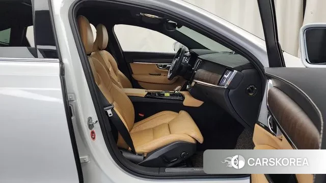 Volvo S90 2022 Белый из Кореи, фото 2