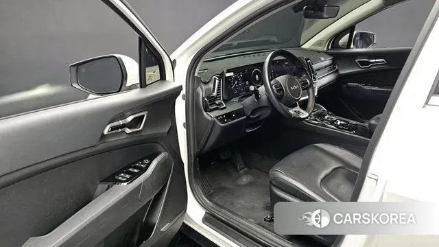 Kia Sportage 5th Generation Hybrid 2021 Белый из Кореи, фото 2