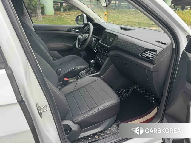 Volkswagen Tu Kai 2023 Белый из Китая, фото 2
