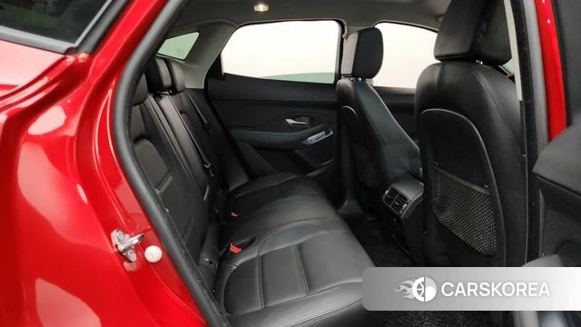 Jaguar E-PACE 2019 Красный из Кореи, фото 2