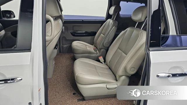 Kia The New Carnival 2019 Белый из Кореи, фото 2