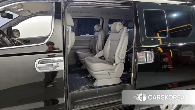 Hyundai The New Grand Starex 2019 Черный из Кореи, фото 2