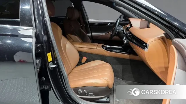 Genesis G80 (RG3) 2021 Черный из Кореи, фото 2