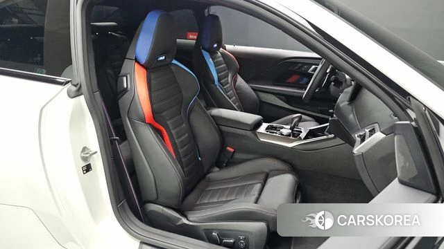BMW M2 (G87) 2025 Белый из Кореи, фото 2