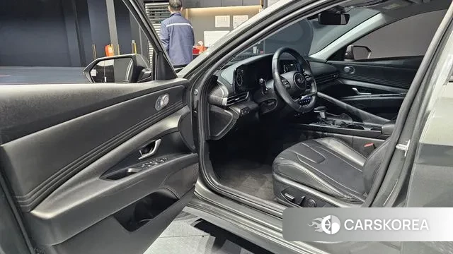 Hyundai Avante (CN7) 2022 Серый из Кореи, фото 2