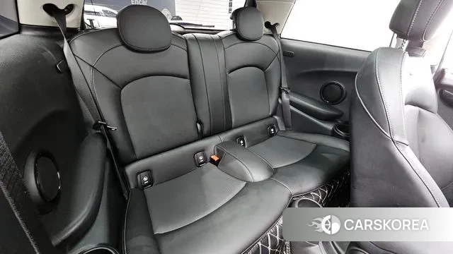 Mini Cooper 2021 Серебристо-серый из Кореи, фото 2