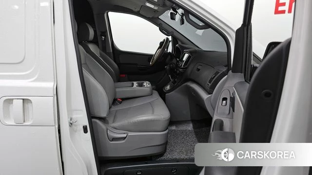 Hyundai The New Grand Starex 2020 Белый из Кореи, фото 2