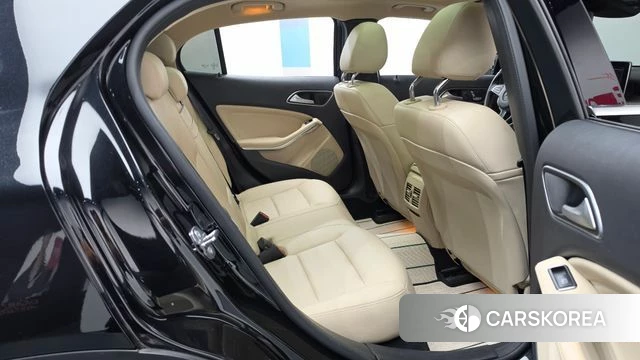 Mercedes-Benz GLA-Class X156 2019 Черный из Кореи, фото 2