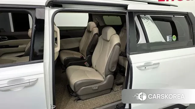 Kia Carnival 4th generation 2020 Белый из Кореи, фото 2