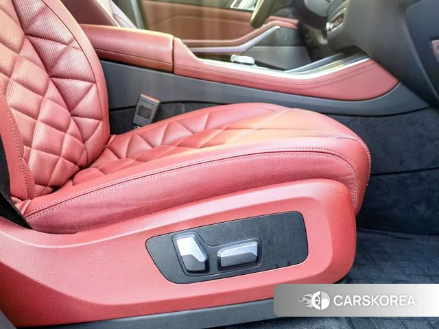 BMW X5 2025 Черный из Китая, фото 2