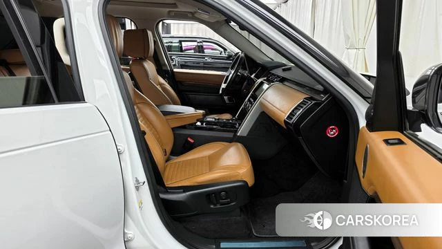 Land Rover Discovery 5 2018 Белый из Кореи, фото 2