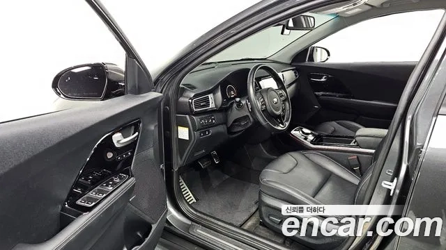 Kia Niro EV 2021 Серый из Кореи, фото 2