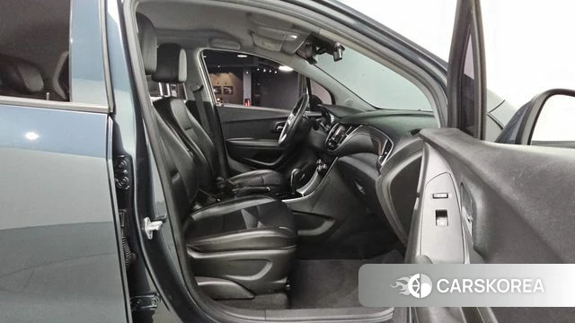 Chevrolet (GM Daewoo) The New Trax 2020 Серый из Кореи, фото 2