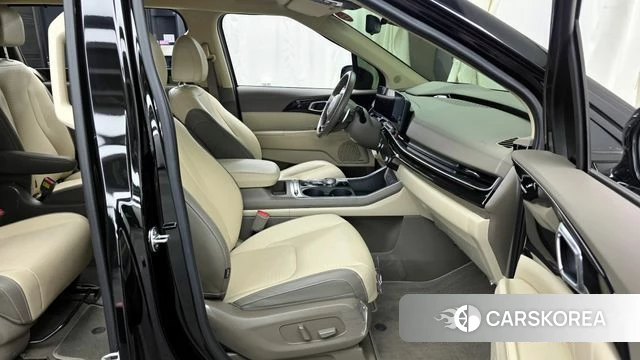 Kia The New Carnival 4th Generation 2024 Черный из Кореи, фото 2