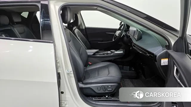 Kia EV6 2022 Жемчужный цвет из Кореи, фото 2