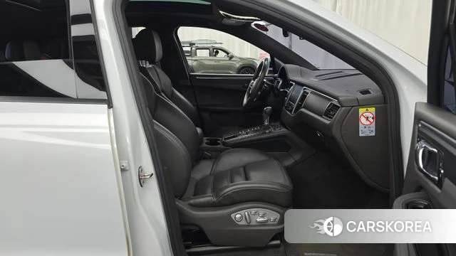 Porsche Macan 2018 Белый из Кореи, фото 2