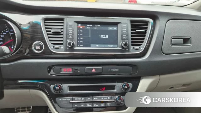 Kia The New Carnival 2019 Черный из Кореи, фото 2