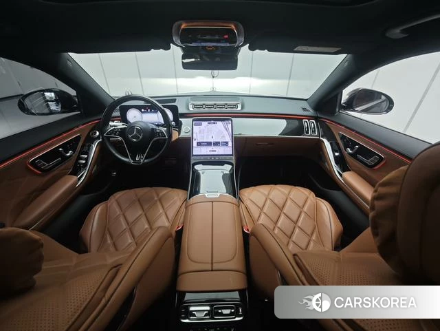 Mercedes-Benz Maybach S-class 2023 Черный из Китая, фото 2