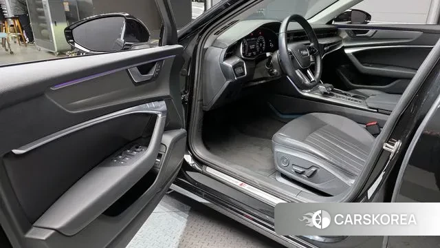 Audi A6 (C8) 2020 Черный из Кореи, фото 2