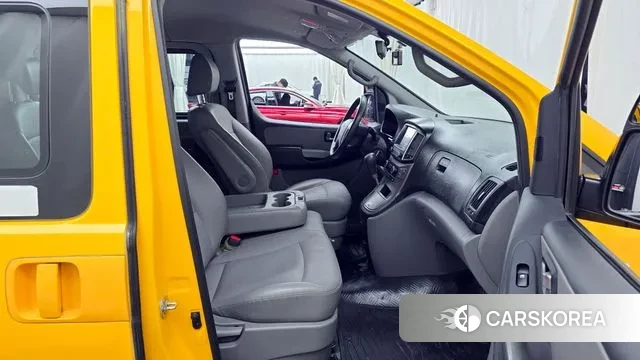 Hyundai The New Grand Starex 2020 Желтый из Кореи, фото 2