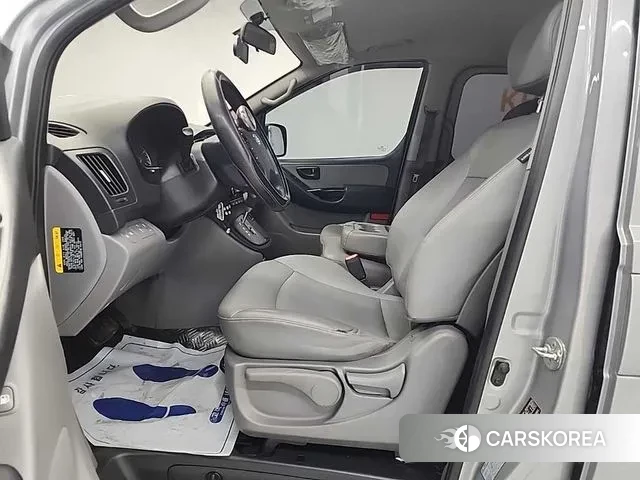 Hyundai The New Grand Starex 2018 Серебряный из Кореи, фото 2