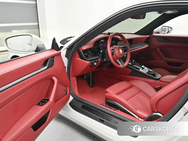 Porsche 911(992) 2024 Жемчужный цвет из Кореи, фото 2