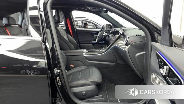Mercedes-Benz GLC-Class X253 2025 Черный из Кореи, фото 2