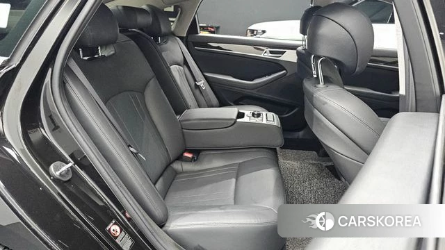 Genesis G80 2018 Черный из Кореи, фото 2