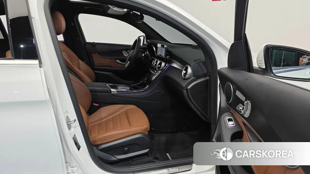 Mercedes-Benz GLC-Class X253 2020 Белый из Кореи, фото 2