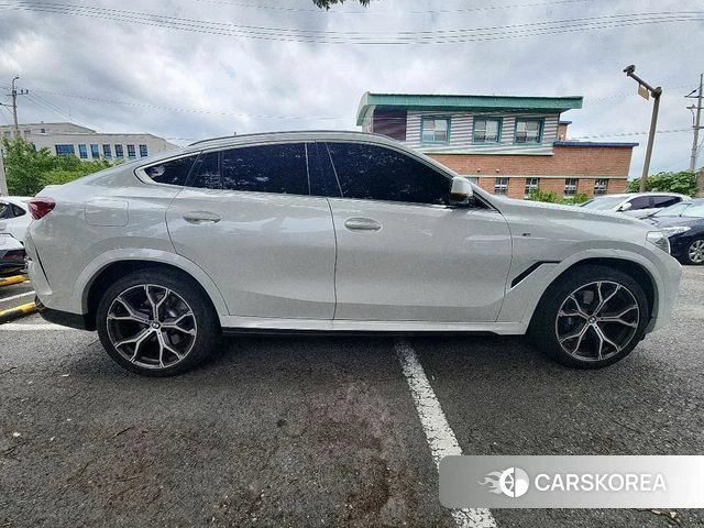 BMW X6 (G06) 2021 Белый из Кореи, фото 2