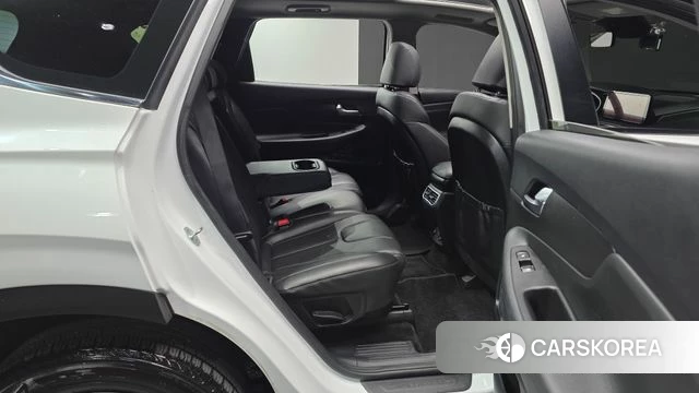 Hyundai The New Santa Fe 2021 Белый из Кореи, фото 2