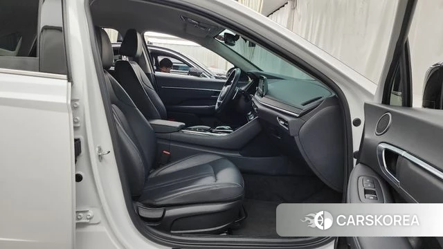 Hyundai Sonata (DN8) 2022 Белый из Кореи, фото 2