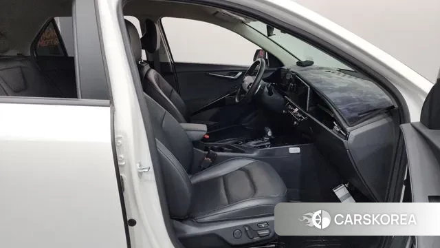 Kia Di Ol Nu Niro 2022 Белый из Кореи, фото 2