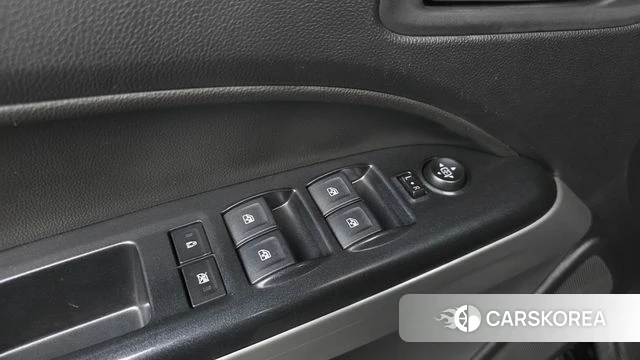 Chevrolet (GM Daewoo) Real New Colorado 2021 Черный из Кореи, фото 2