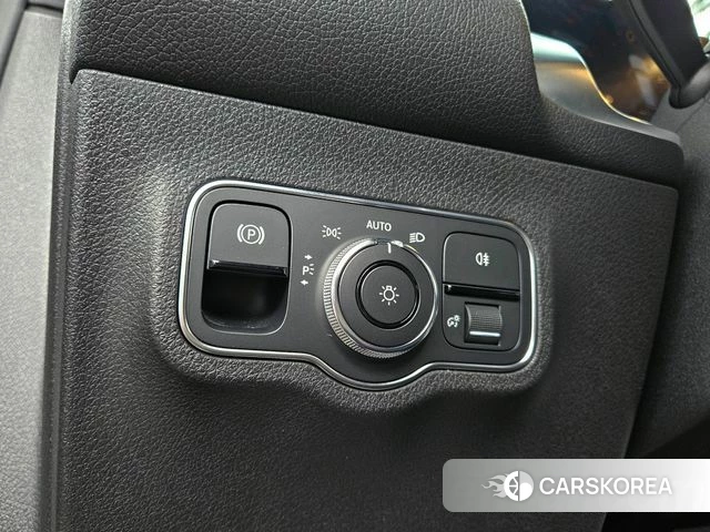 Mercedes-Benz GLB-Class X247 2021 Черный из Кореи, фото 2