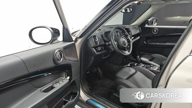 Mini Cooper Countryman 2022 Песочный из Кореи, фото 2