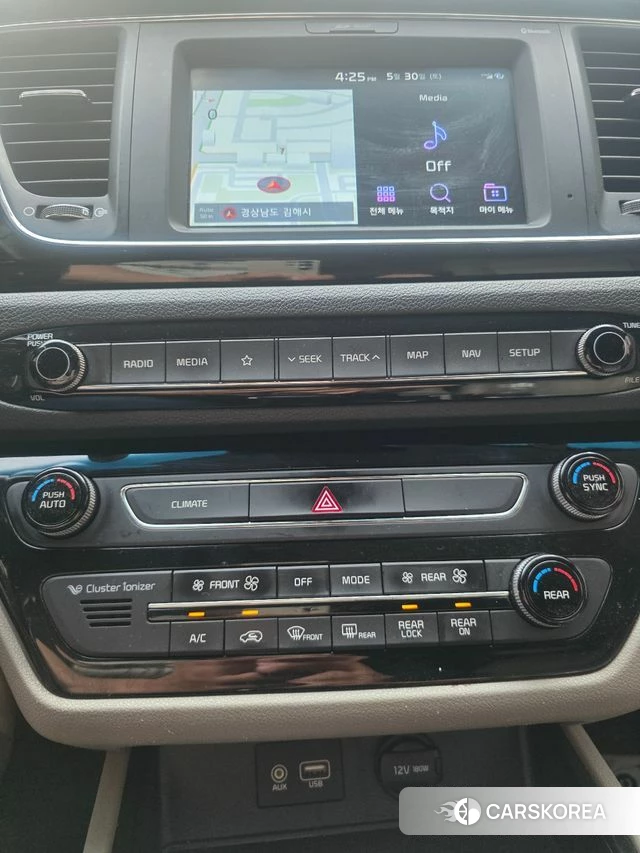 Kia The New Carnival 2018 Белый из Кореи, фото 2