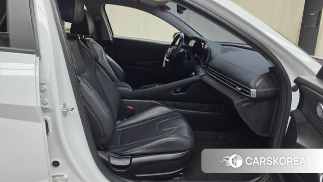 Hyundai Avante (CN7) 2021 Белый из Кореи, фото 2