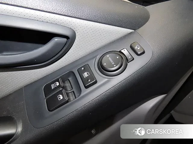 Hyundai The New Grand Starex 2020 Черный из Кореи, фото 2