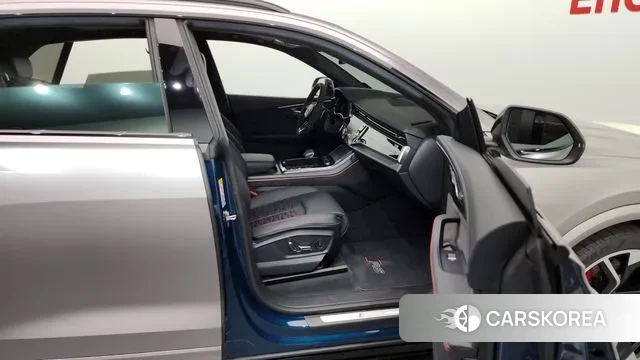 Audi RSQ8 (4M) 2021 Серебряный из Кореи, фото 2